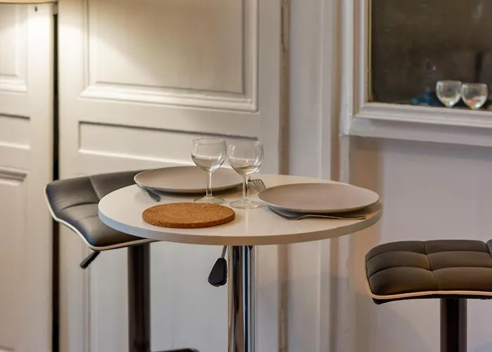 Le Black Angel Votre Au Coeur De ! * روان